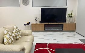 Entire Family House With Amenities